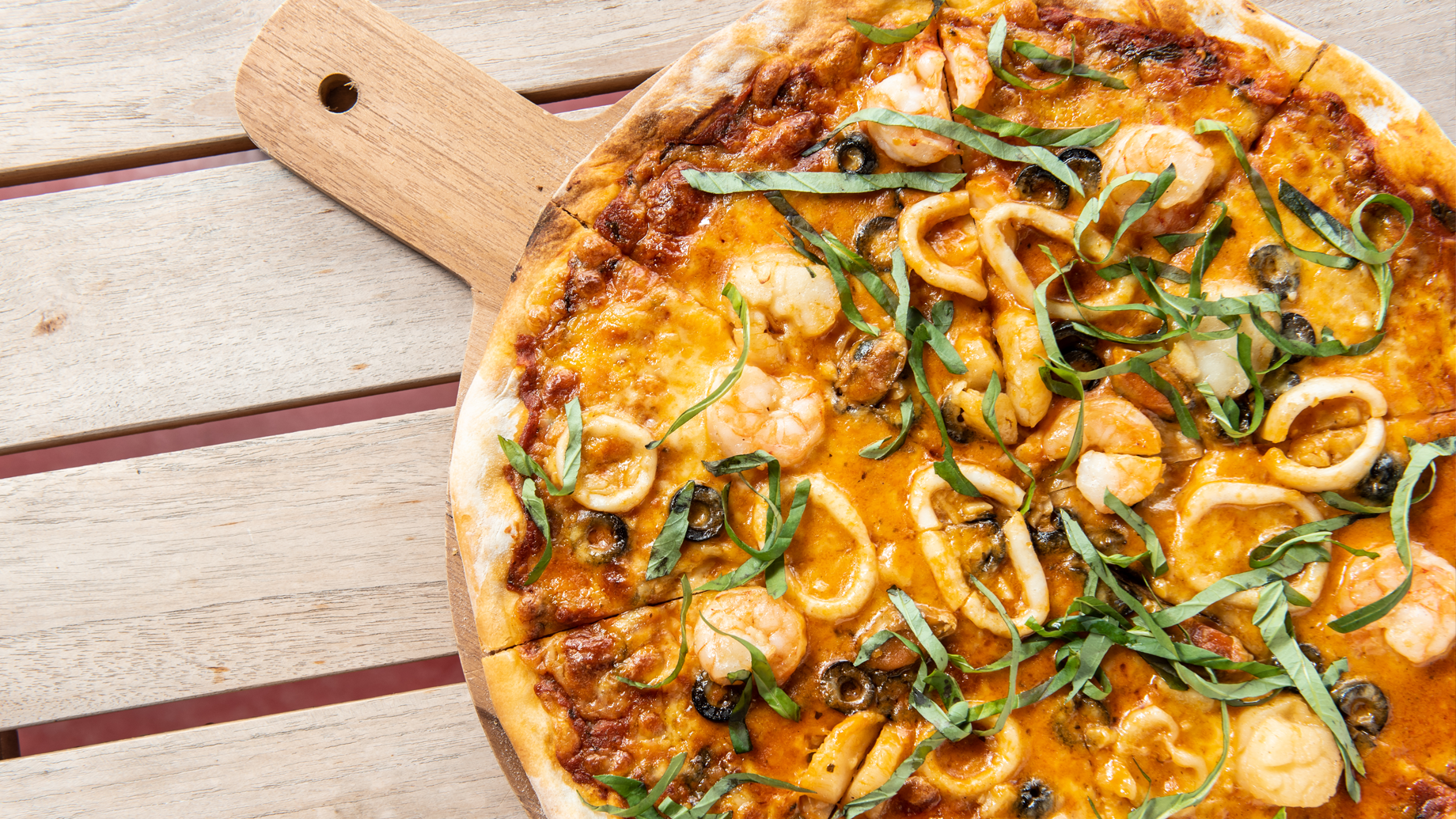 6 Great Spots To Satisfy Your Pizza Craving On Sentosa