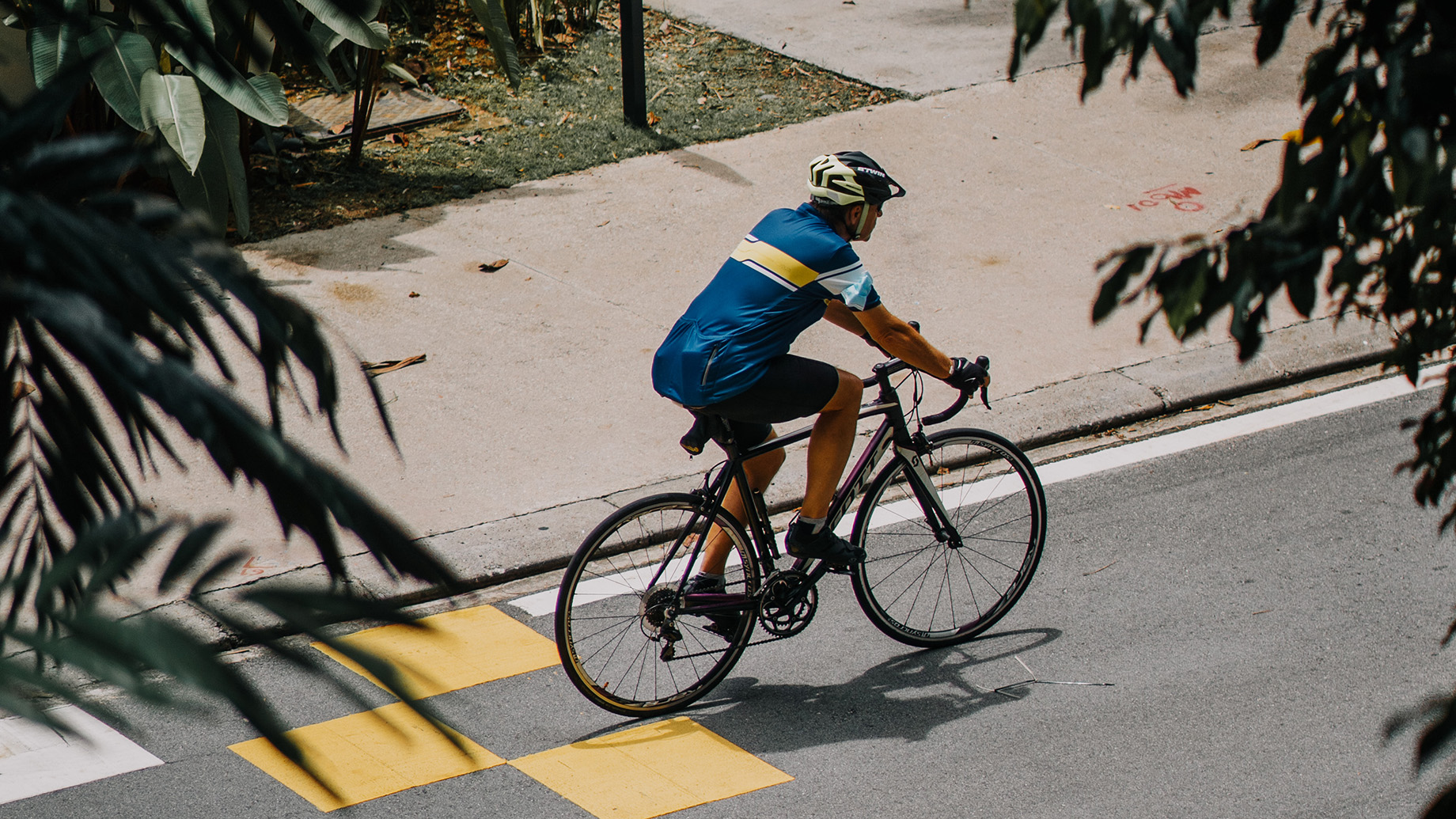 The ultimate guide to cycling around Sentosa