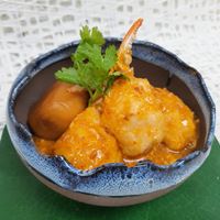 Singapore Chili Crab Claw 4 pieces at $22