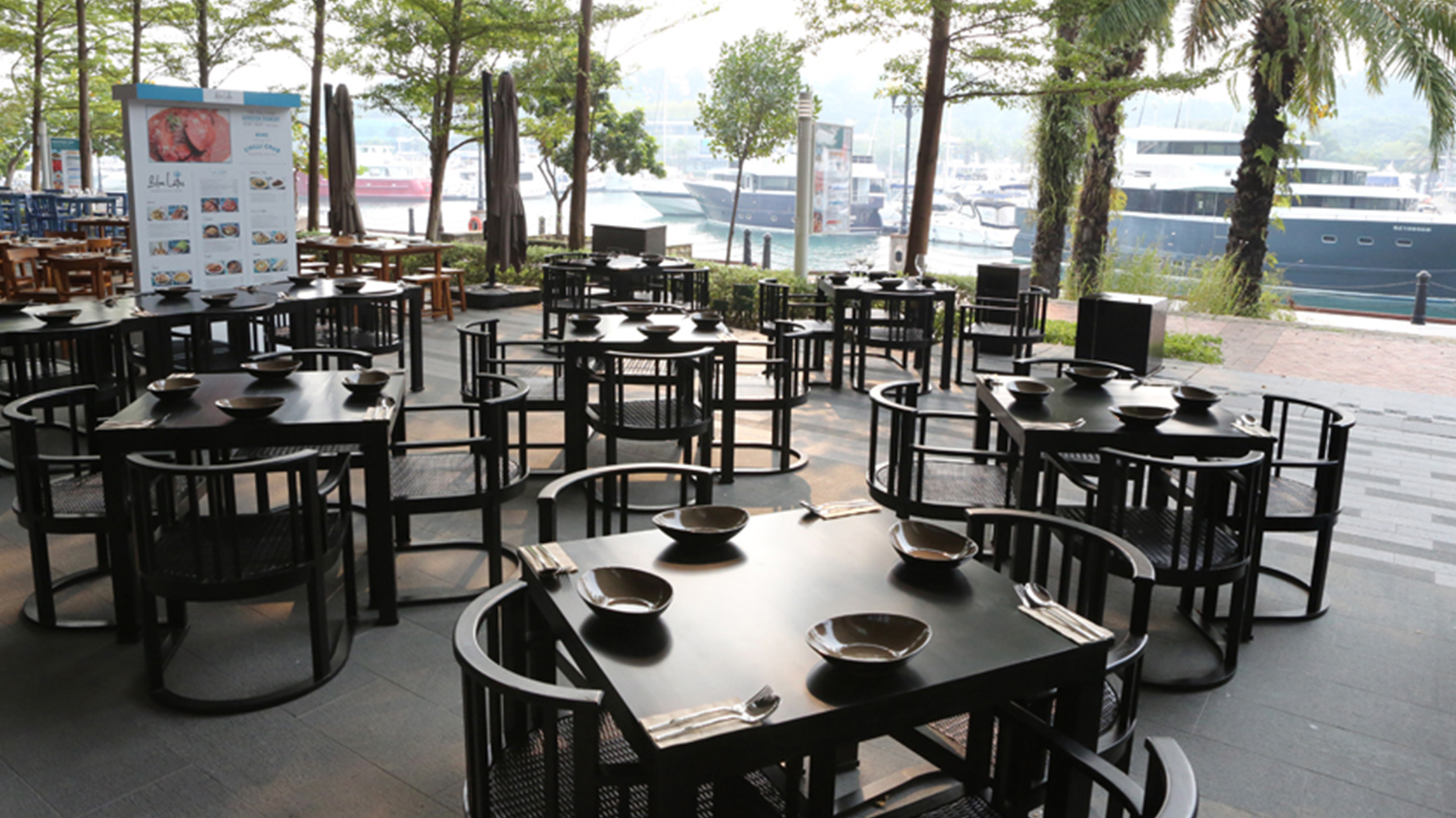 Gin Khao Bistro Sentosa